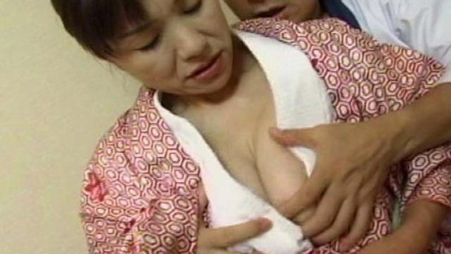 五十路和服美人の女将に中出し4時間 14人 サンプル画像 3