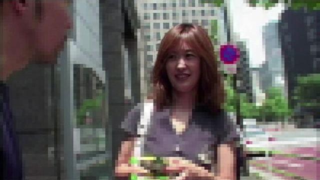 街中で見かける生活感漂う人妻のおマ○コに挿入！ オバさんナンパ4時間ベスト6 サンプル画像 10