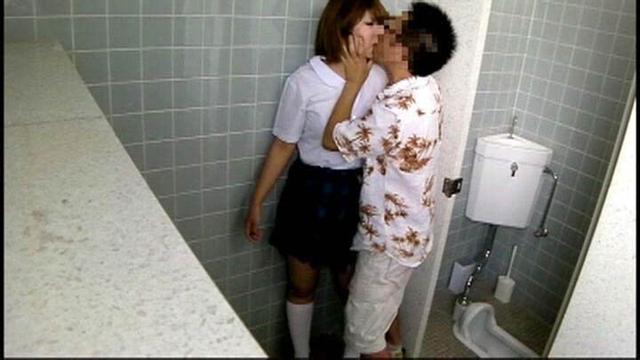公衆肉便器 卑猥な映像 性暴力の現状4時間2 サンプル画像 7