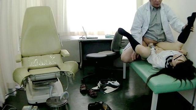 産婦人科医による卑猥行為の流出映像4時間3 12人 サンプル画像 4