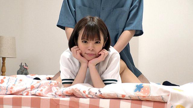 再婚相手の連れ子が無邪気な射精管理してきて限界勃起「ママとのエッチ我慢できたら射精させてあげるね」 ひなたいのり サンプル画像 11