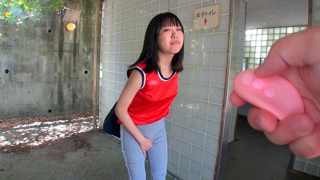 反抗期の姪っ子にコッソリ利尿剤飲ませて連れ姦したら我慢の限界で失禁尿道パニック 媚薬で脳バグ発情イキっぱ肉便性交 美月リナ サンプル画像 8