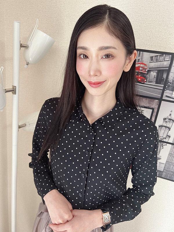 某有名企業社長秘書のとある情事 骨格ナチュラル超スレンダー美女の秘密の性欲処理 小松杏 サンプル画像 1