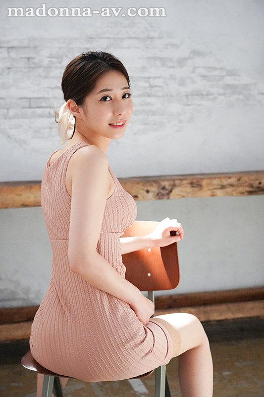 ペニスが好きすぎて挿入したらまるで別人。人妻 長嶋沙央梨34歳 AV Debut サンプル画像 2