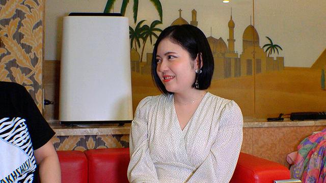 美肌美乳のカレンちゃんがお浣腸でたくさんのうんちをしてくれました。 サンプル画像 1