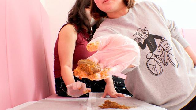 伝説の本物素人がまたスカトロAVに出ちゃいました 3日間の自然排便 サンプル画像 13
