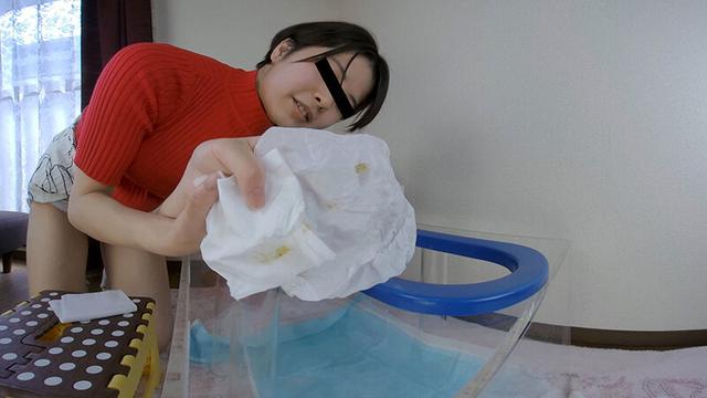 【VR】櫻井さんが目の前でウンコした 櫻井里香 サンプル画像 3