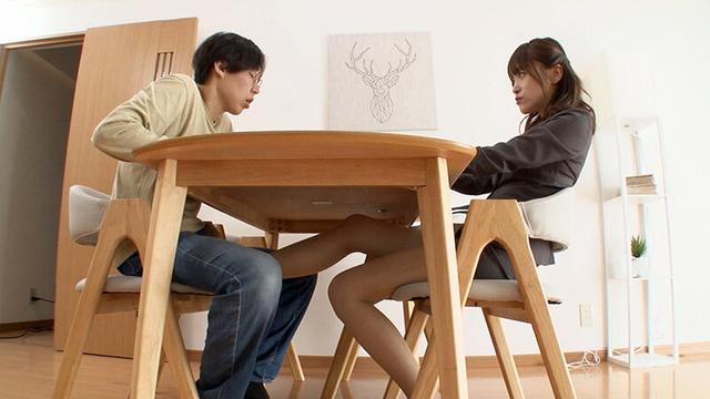 帰って来たドスケベお姉ちゃん！精子枯れても許さないヤリまくり姉と出しまくり弟のHでおバカな最後の休日 桐香ゆうり サンプル画像 1