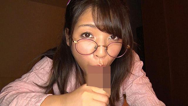 ママには内緒で… パパと娘たちのイケナイセックス 4時間 サンプル画像 12