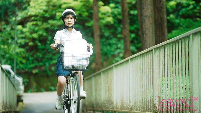 地方にいる素朴で純情な田舎娘が実は一番エロい！ヤルことなくて性に貪欲な美少女たちのきっつきつ優等生マ●コ流出映像 サンプル画像 1