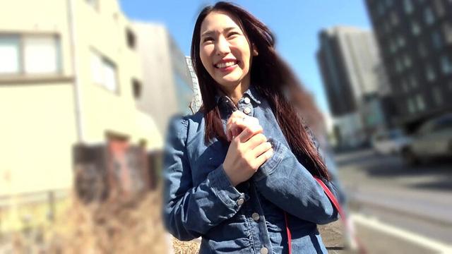 【4K】「何回出しても大丈夫…好きなだけしてあげるから」素人熟女妻たちによる童貞筆下ろし 26 ALL2連続生中出し3組完全収録 サンプル画像 14
