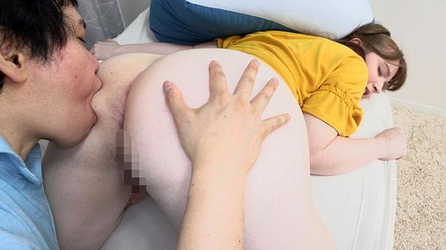 国際格差カップル 超デカ尻白人美女と、さえない尻好きおじさん 超ラブラブヤリまくり変態同棲セックス ジューン・ラブジョイ サンプル画像 16