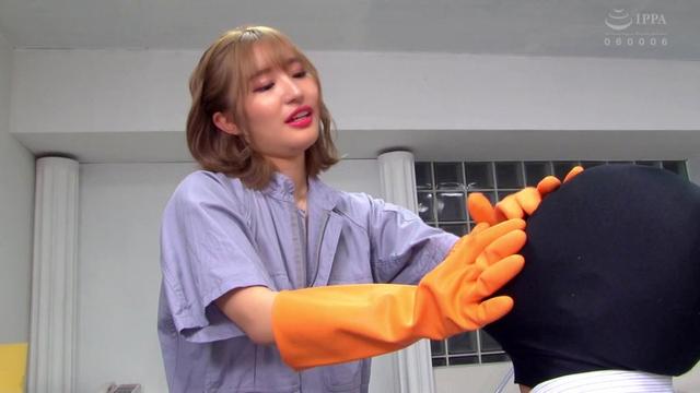 ゴム手袋Mフェティッシュ 痴女清掃員に手袋で変態ザーメン搾り取られるOffice サンプル画像 6