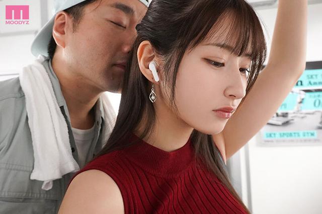 電車で通勤中のキラキラ新卒OLを狙う痴●集団 身動きを奪い闇堕ちレ×プ精子ぶっかけサイレント輪● 一ノ瀬あおい サンプル画像 1