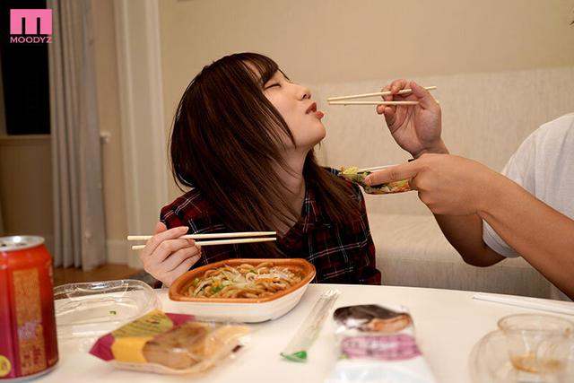 初めてのお泊りデート 手を繋いで、キスして、笑って、その後、時を忘れて絡み合う濃密セックス 三崎なな サンプル画像 5