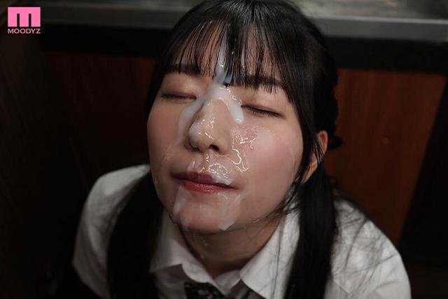 東京で彼女がデキたお兄ちゃんに嫉妬しすぎて 里帰り中、朝から晩まで何度も何度もシャブリ続ける妹 三浜唯 サンプル画像 10