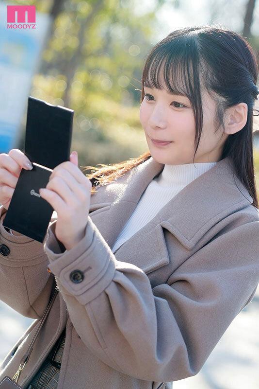 生まれて初めてのお泊りデート 初めて男性と外で手を繋いで、野外でキスして、その後、時を忘れて絡み合う 濃密セックス 宮崎千尋 サンプル画像 1