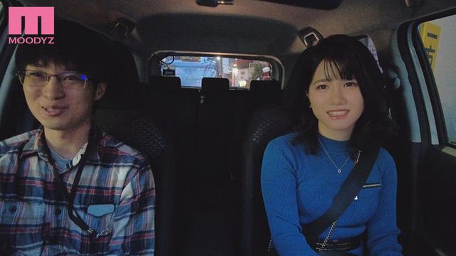 新人 脱・地味っ娘 物静かで素朴な経験人数1人の少女が奇跡の大激変！ 綺麗にメイクして可愛い洋服を着てM男くんとドキドキ初体験デートAVデビュー！！ 白井冬花 サンプル画像 9
