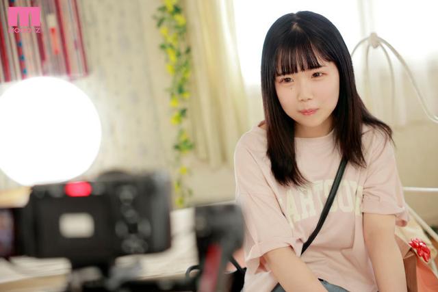 新人 AV男優さんのエッチ甘～い めっちゃ敏感洋菓子専門学生AVデビュー！！ 堂元ふわり サンプル画像 1