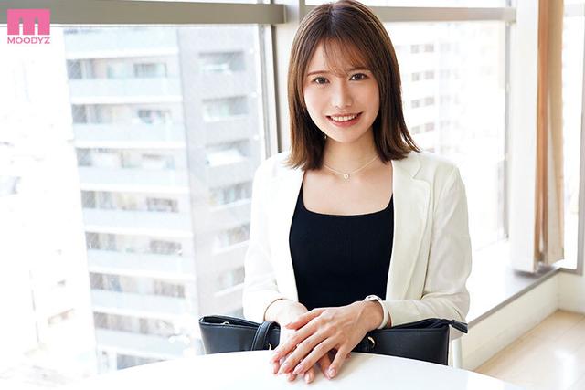 責められたい願望のある丸〇内勤務の高身長スレンダー受付嬢 即面接、即採用AVデビュー 七瀬シノン サンプル画像 2
