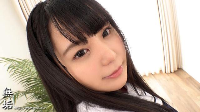 150cm発育Fcup美乳、オジサン好きの天然少女。 無垢専属 AV DEBUT 広瀬このみ サンプル画像 3