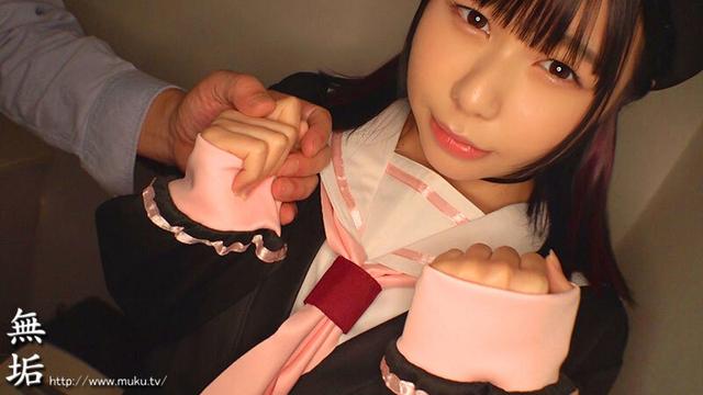 オジサンに没頭する発情コスプレイヤー 超敏感大量失禁・お漏らし・ハメ潮オフパコ5SEX 月美りょう サンプル画像 5
