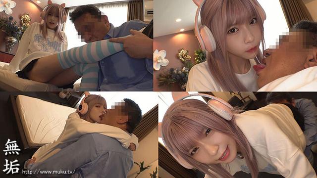 萌え袖 細身美脚 中出し放題 従順コスプレ少女を猛烈にハメ倒す 絶対着衣性交 円井萌華 サンプル画像 2