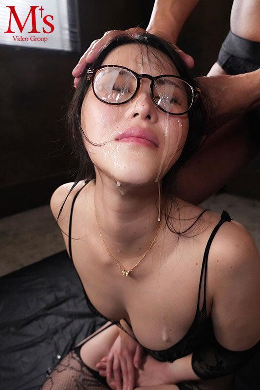 眩しいほどの美貌 溢れ出る品格 狂い咲く変態性 肛門中毒症のデカ尻マゾ女医がケツ穴で狂ったようにイキまくるハードコア3穴調教FUCK 九十九こう サンプル画像 5