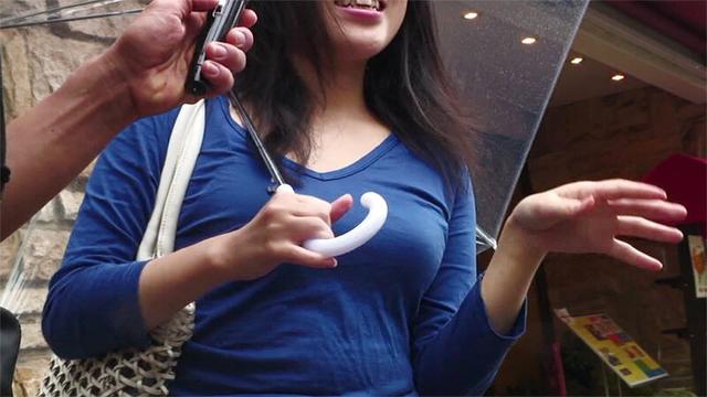 春だから薄着で出掛ける女の子をナンパ！心も身体も開放してエッチなことしませんか？ サンプル画像 7