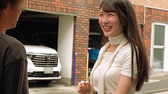 1発10万円！ヤバすぎる腰振り騎乗位で連続射精中出しチャレンジ！！渋谷のセンター街で見つけた騎乗位自慢のドエロいギャルたちが生ち〇ぽにまたがり金玉スッカラカンになるまで精子を搾り尽くす！！ サンプル画像 6