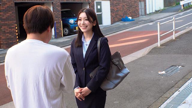 丸の内で働く美脚OLの皆さん！「童貞くんに直穿き黒パンスト素股でSEX教えてください！？」パンスト越しに3cm挿入しちゃうほどガチガチ童貞チ●ポに膣キュン「私が初めてでもイイ？」ビリっと破いて祝筆下ろし生挿入メモリアル中出し サンプル画像 17