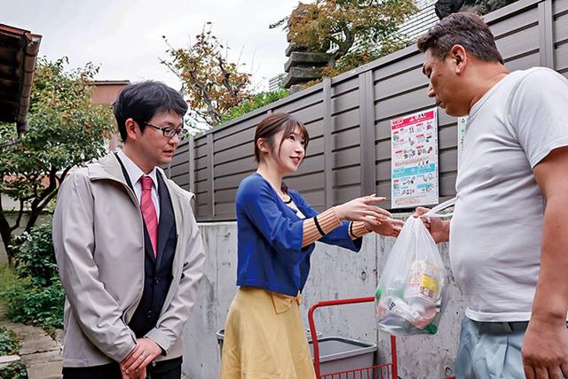 「くやしいけれど…夫のモノより大きくて…」 ～一度挿れたら消せない快感～ 近所のオラオラ男のイキリ巨根にねとられた妻 十束るう サンプル画像 11