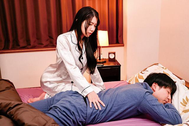 最高に不愉快なゲス男のデカチンで最高に気持ちイイSEXをされてねとられた妻 南まゆ サンプル画像 3