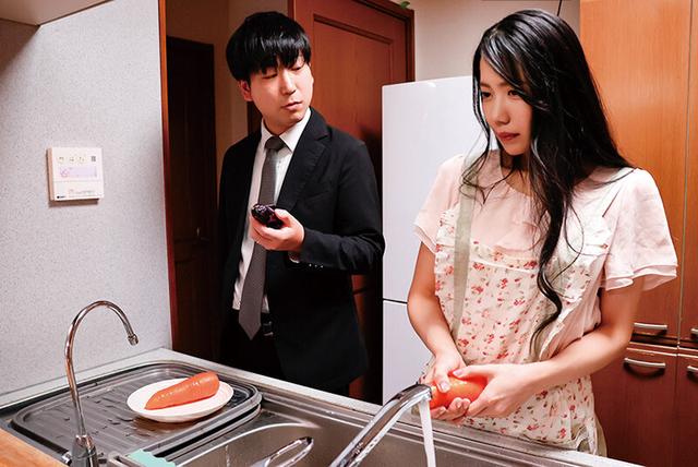 最高に不愉快なゲス男のデカチンで最高に気持ちイイSEXをされてねとられた妻 南まゆ サンプル画像 5