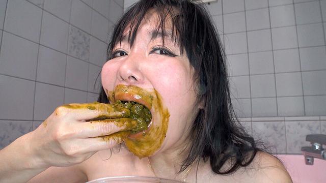 糞喰いゲロまんずり女 サンプル画像 13