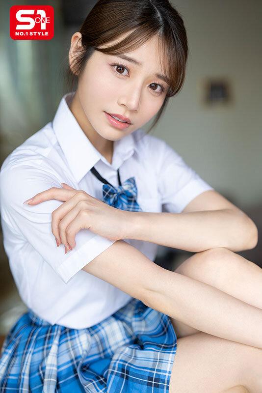超A5ランクの女子●生を紹介します。 ハイスペ女学生17名と制服着たままセックス7時間 サンプル画像 1