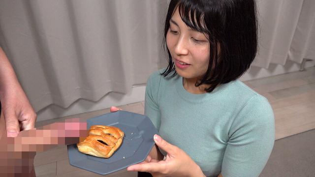 スイーツにザーメンをかけて食べてみる女の子たち サンプル画像 1
