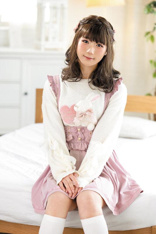 ハニカミ顔がキュートなバイセクシャルな男の娘♂ 葵あかね サンプル画像 1