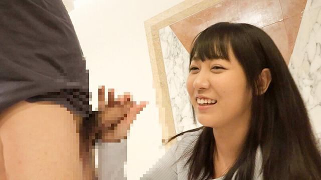 街頭逆ナンパ お願い！アナタのおちんちん見せて下さい豪華版 サンプル画像 10