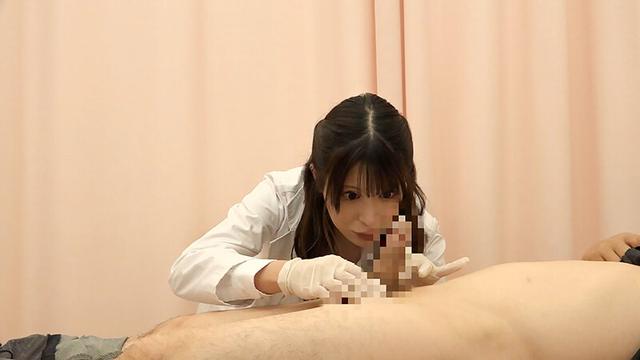 美人と評判の泌尿器科・女医にギン勃ちチンポを見せつけてSEXできるのか？（9） サンプル画像 13