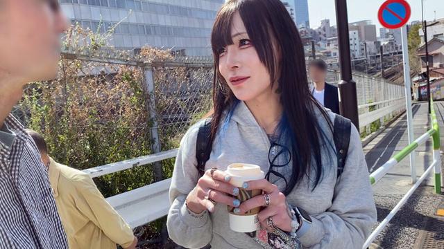 本領発揮 巨乳ギャルはオチ〇ポ付き！！ サンプル画像 2