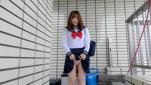 円女交際中出しoK18歳 154cm低身長Eカップ娘 宮市怜奈 サンプル画像 2