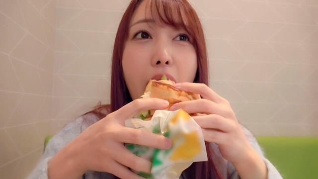 中出し部屋呑みドキュメント 可愛さと美しさの黄金比 弥生みづき サンプル画像 1