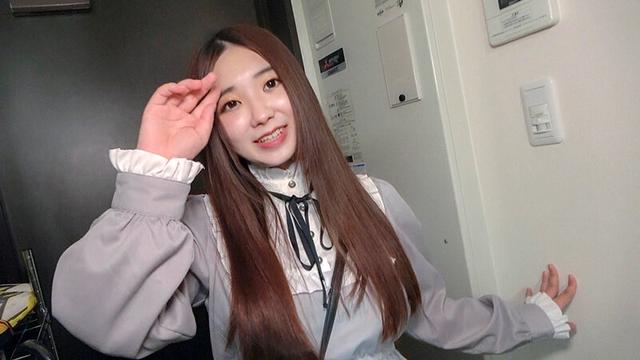 肉感ぽちゃカワ新人女優・綾瀬ことはちゃんと二人きり部屋ハメ サンプル画像 1