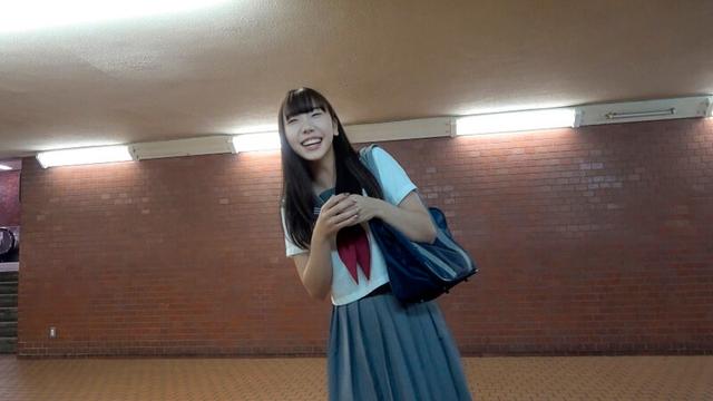 円女交際中出しoK18歳 彼氏出来たことないのに中出しはする隠れ巨乳娘 戸崎めく サンプル画像 1