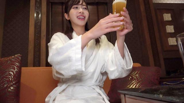 女優最後の1日ドキュメント 最強の愛嬌で業界全員に愛された性格SSSSS女優 弘中優 サンプル画像 10