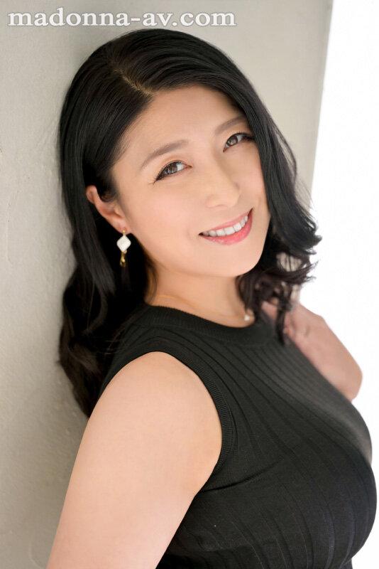 実はもの凄くチ○ポ好き 結婚15年、夫以外のチ○ポを見ても触れてもいないけど…。しゃぶった途端、エロ顔になってしまう人妻 豊崎清香44歳 AV DEBUT サンプル画像 1