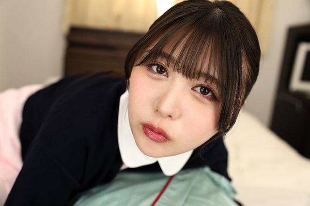 【VR】【初VR】とても優しいキスの看護 先輩ナースにバレないように患者のボクに尽くしてくれるちょっぴり変態ちゃんな看護実習生 芹沢なぎ サンプル画像 9