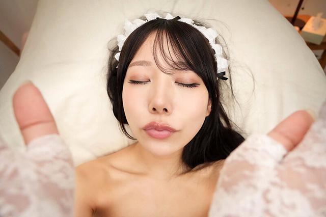 【VR】焦らされ、悶絶するボクを見下ろしながらも可愛がる！派遣型メイドの甘美サディズムで連続射精 尾崎えりか サンプル画像 18
