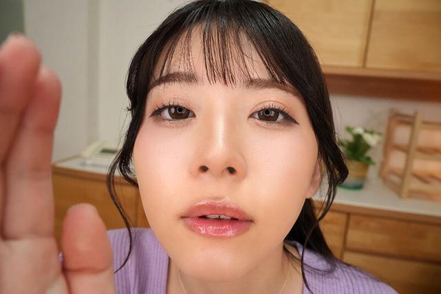 【VR】上司の奥さんに言い寄られ…イジメ抜かれた夜。声が出そうになっても淫らに動く美尻の杭打ち騎乗位の前に、だらしなく射精させられるしかなかった… サンプル画像 3